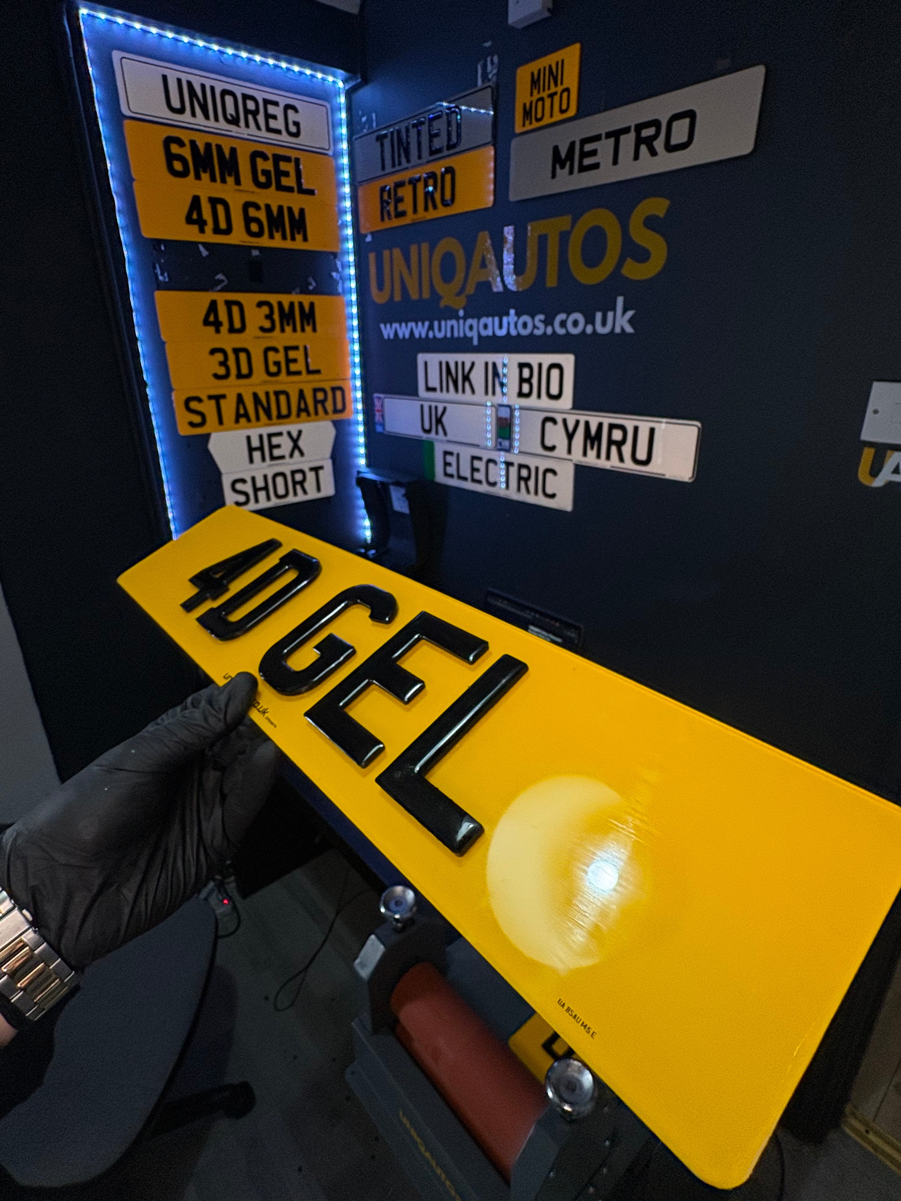 UNIQREG 4D Gel Character Number Plate Set