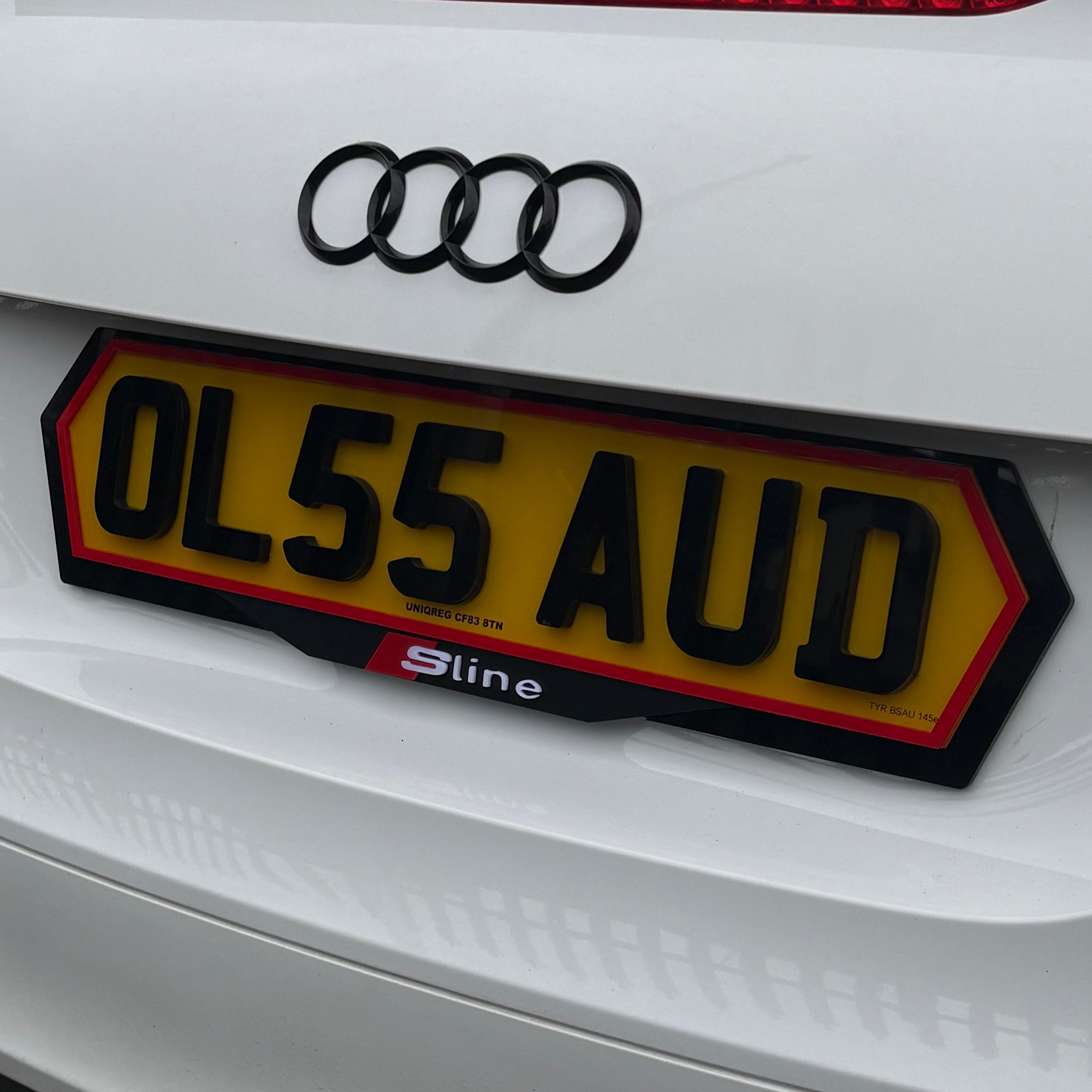 Luxury Custom Number Plate Builder